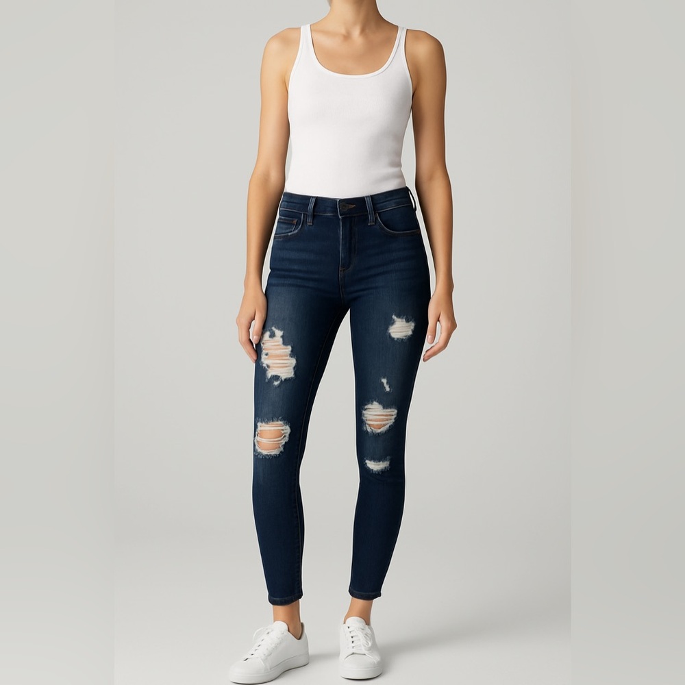 Gogo Star Women’ Jeans Size 7 Distressed Skinny Ankle Raw Hem Blue Stretch Denim